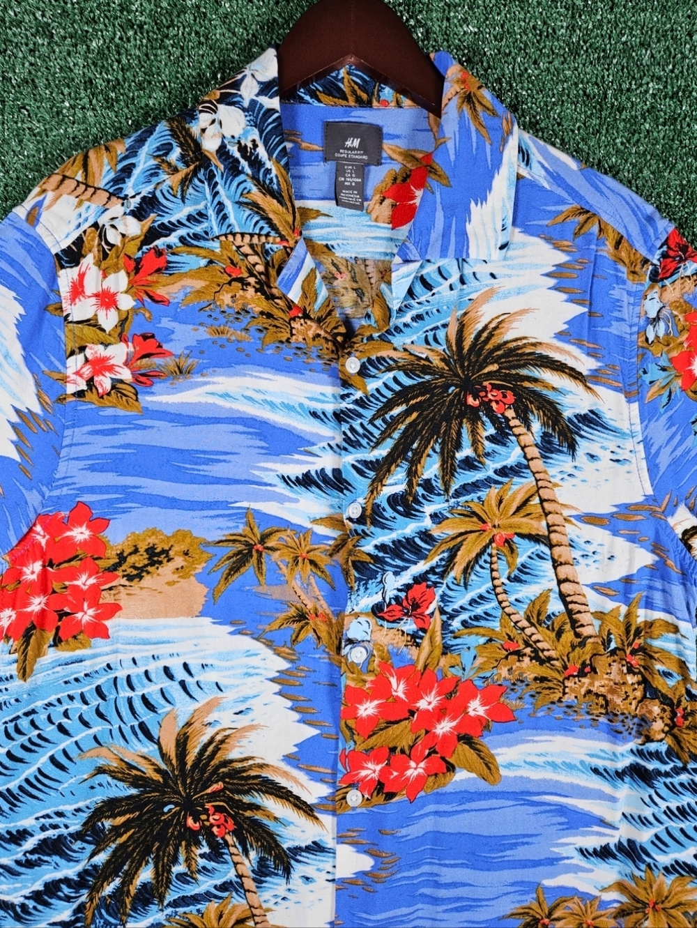 H&M Casual Blue Tropical Palm Print Button Down Shirt / Mens Size Large - Picture 4 of 9